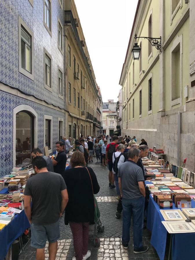 Guest Love Chiado Lisbon Exterior photo